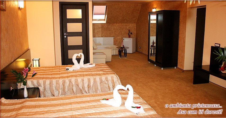 Hotel Palace Târgu Jiu Værelse billede